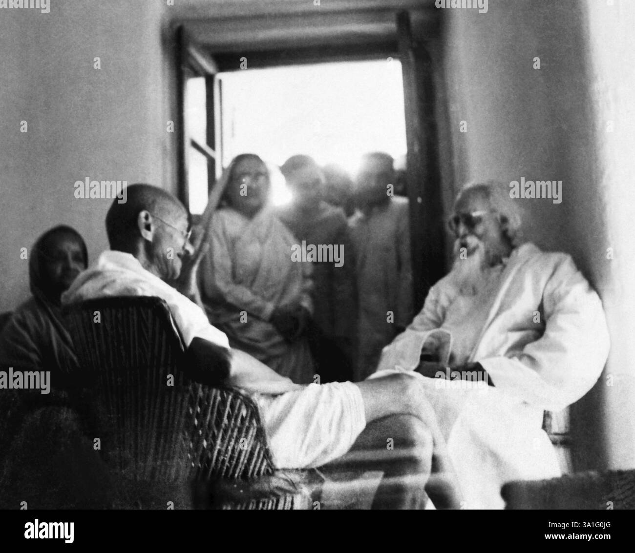 Kasturba Gandhi Mahatma Gandhi And Rabindranath Tagore At kasturba-gandhi-mahatma-gandhi-and-rabindranath-tagore-at