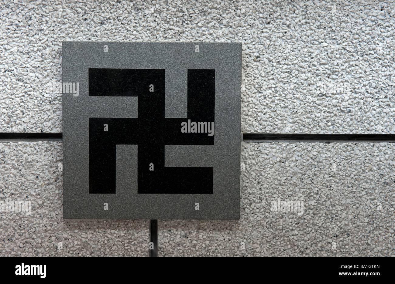 Japanese swastika hi-res stock photography and images - Alamy