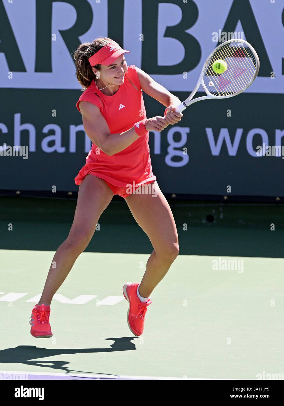 INDIAN WELLS CA MARCH 08 Iva Jovic USA Returns The Ball During A Indian Wells Ca March 08 Iva Jovic Usa Returns The Ball During A Wta Tennis Match Played On March 8 2025 During The Bnp Paribas Open Played At The Indian Wells Tennis Garden In Indian Wells Ca Photo By John Cordesicon Sportswire Icon Sportswire Via Ap Images 3A1HJY9