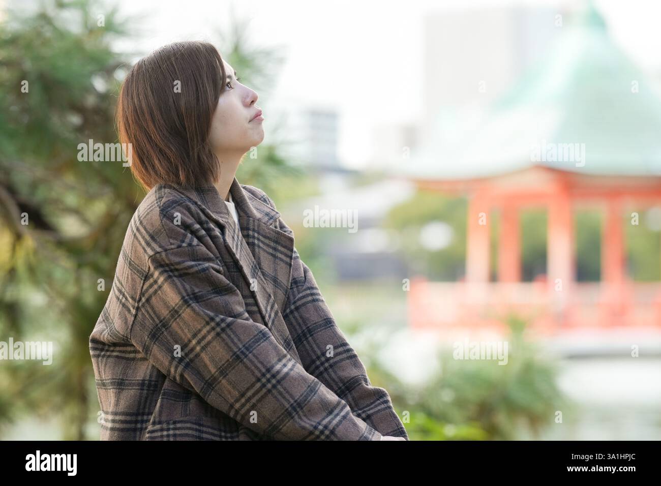 Portrait asian woman sad face hi-res stock photography and images - Alamy