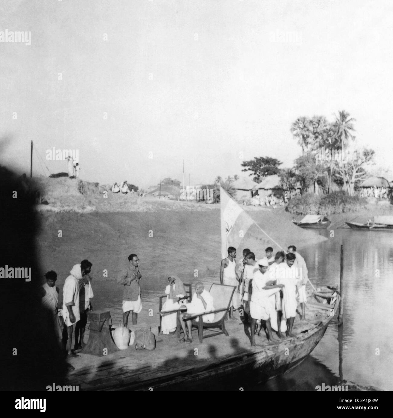 Family boat tour Black and White Stock Photos & Images - Alamy