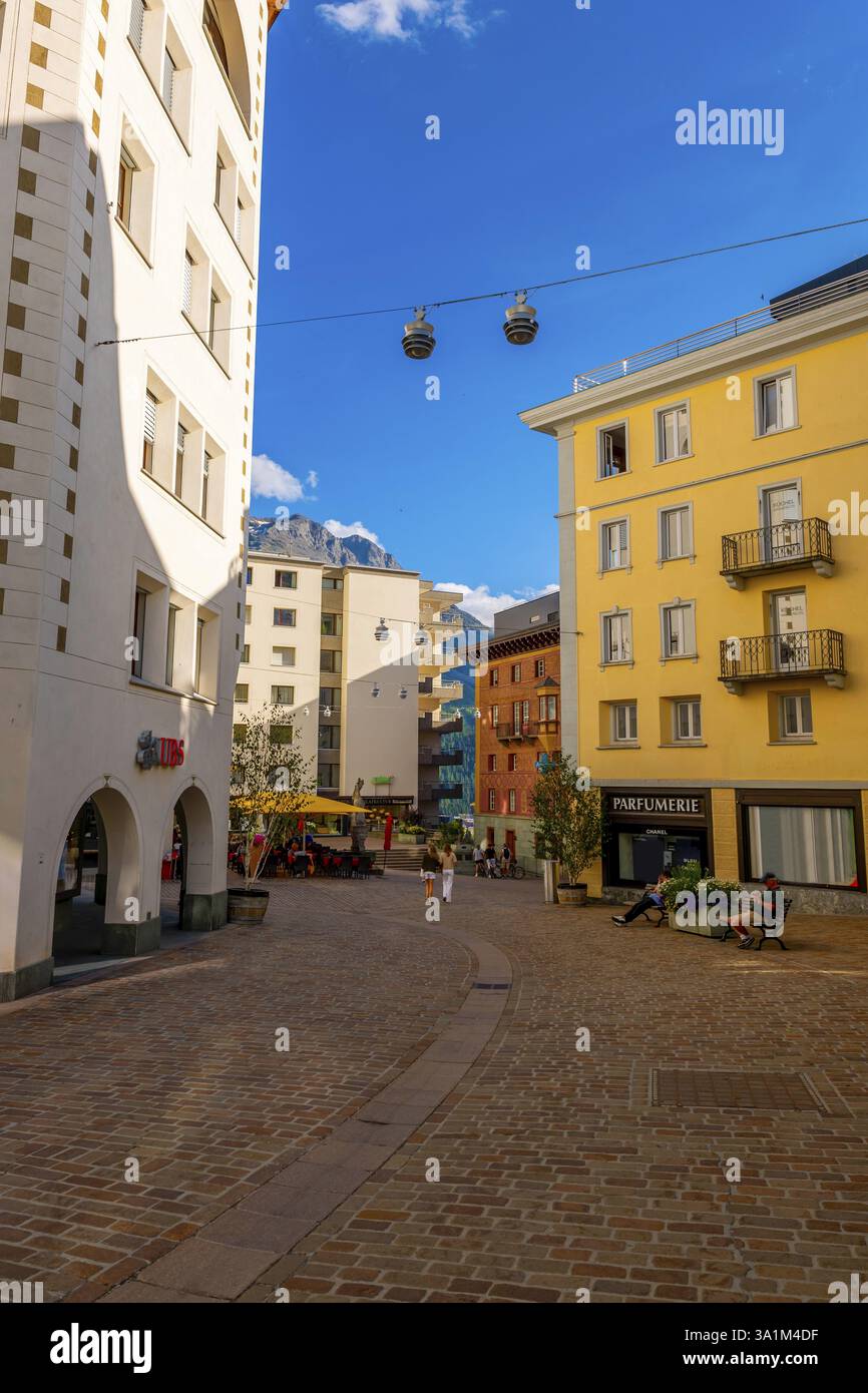 St moritz shops hi-res stock photography and images - Alamy