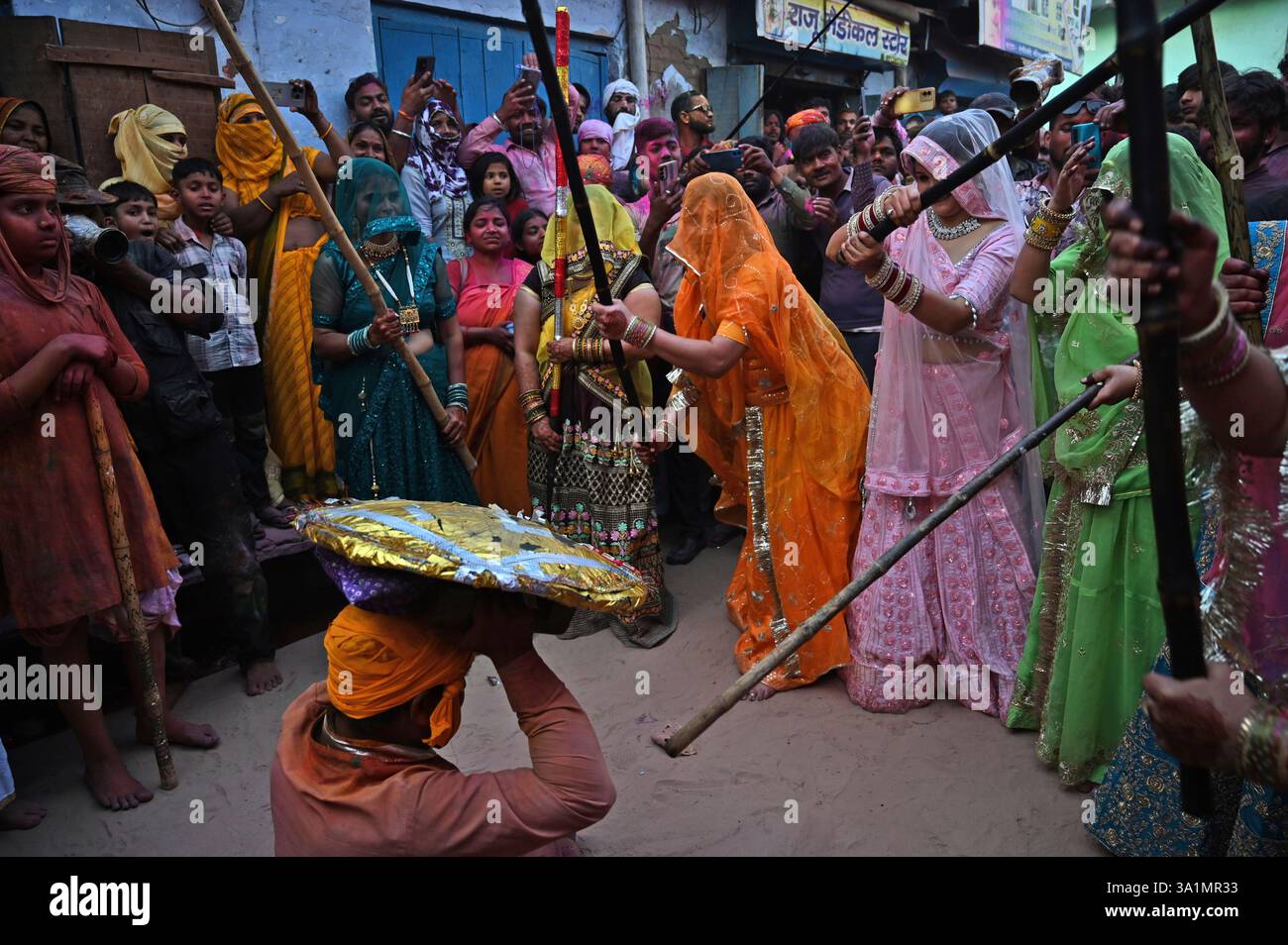movie release in holi march 2025