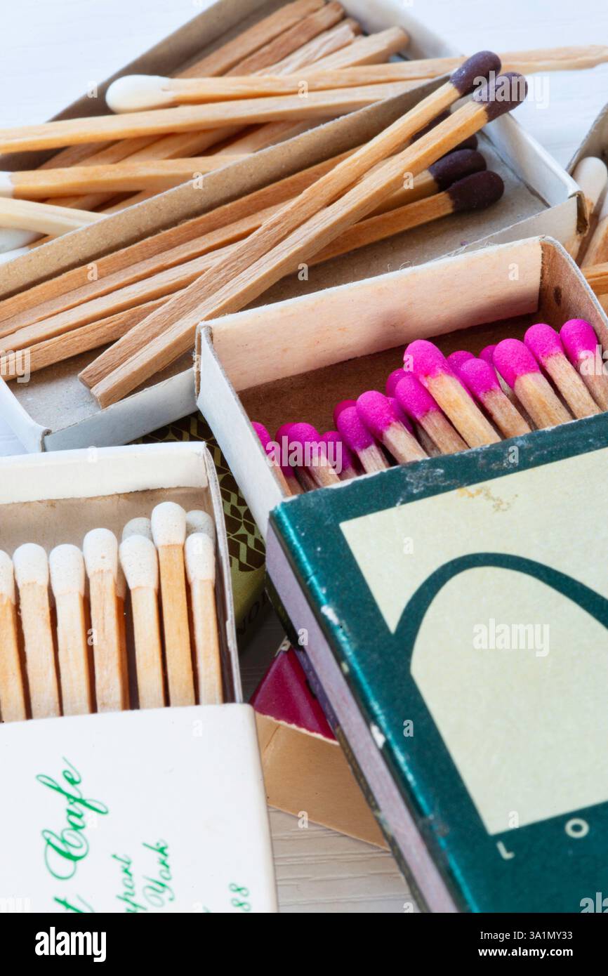 Fusing Matches Fuse heads hi-res stock photography and images - Alamy