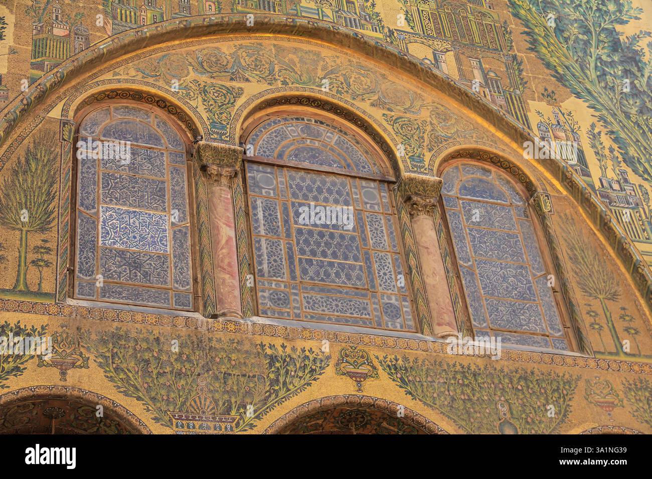 Top 13 Luxury Home Decor Ideas for a High-End Interior