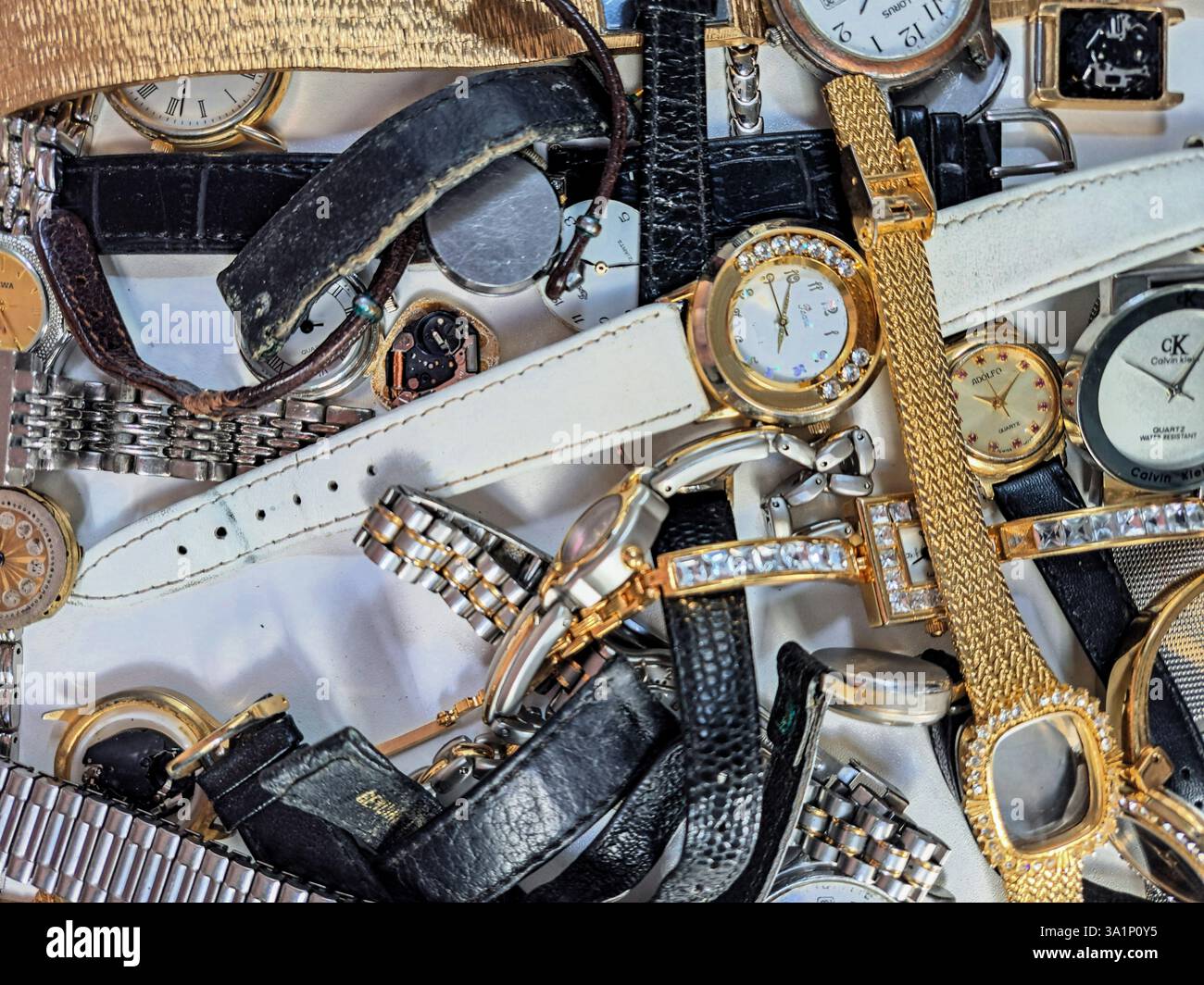 WHERE TO BUY AUTHENTIC USED WATCHES visual data 8