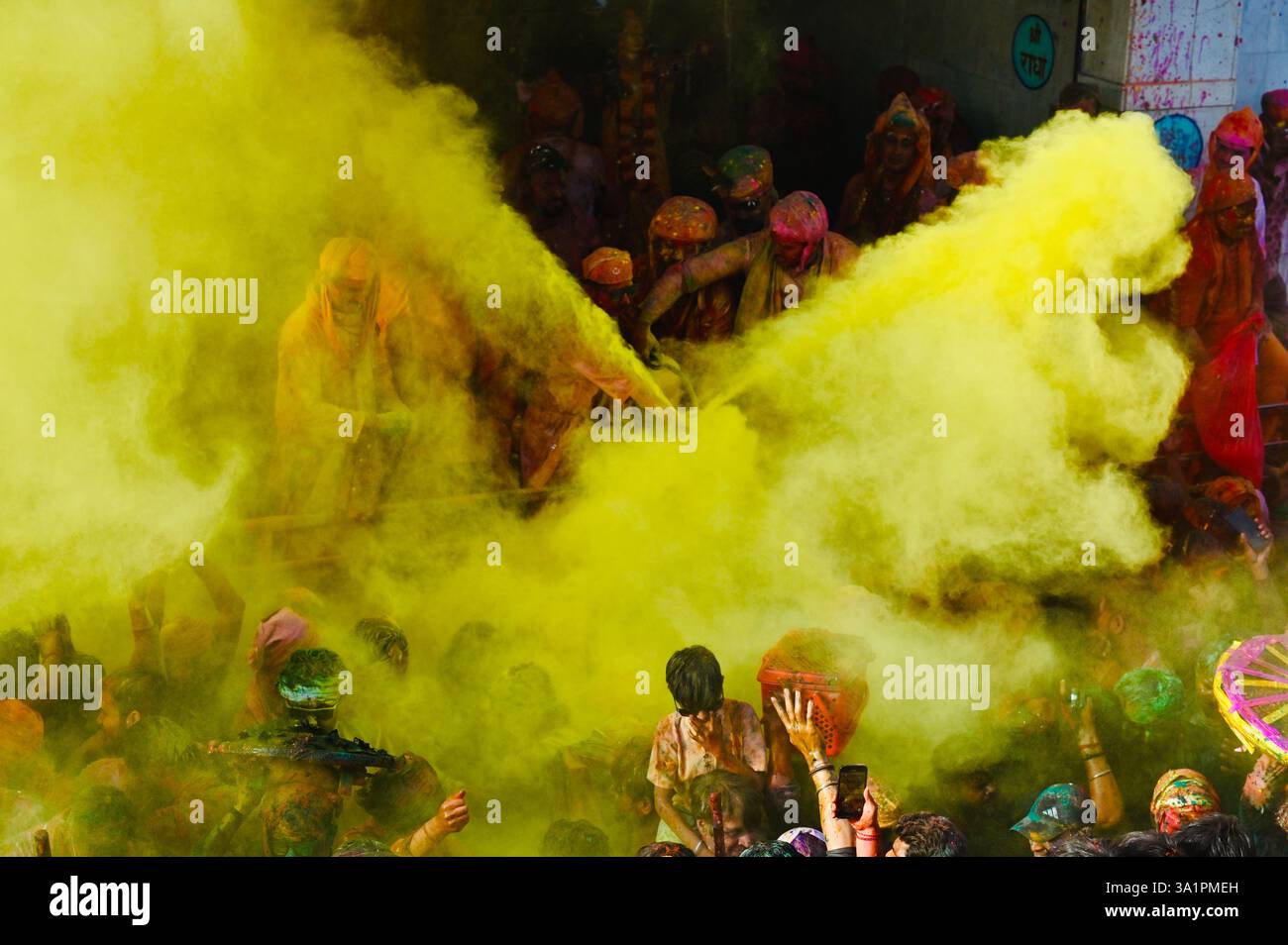 holi in usa 2025