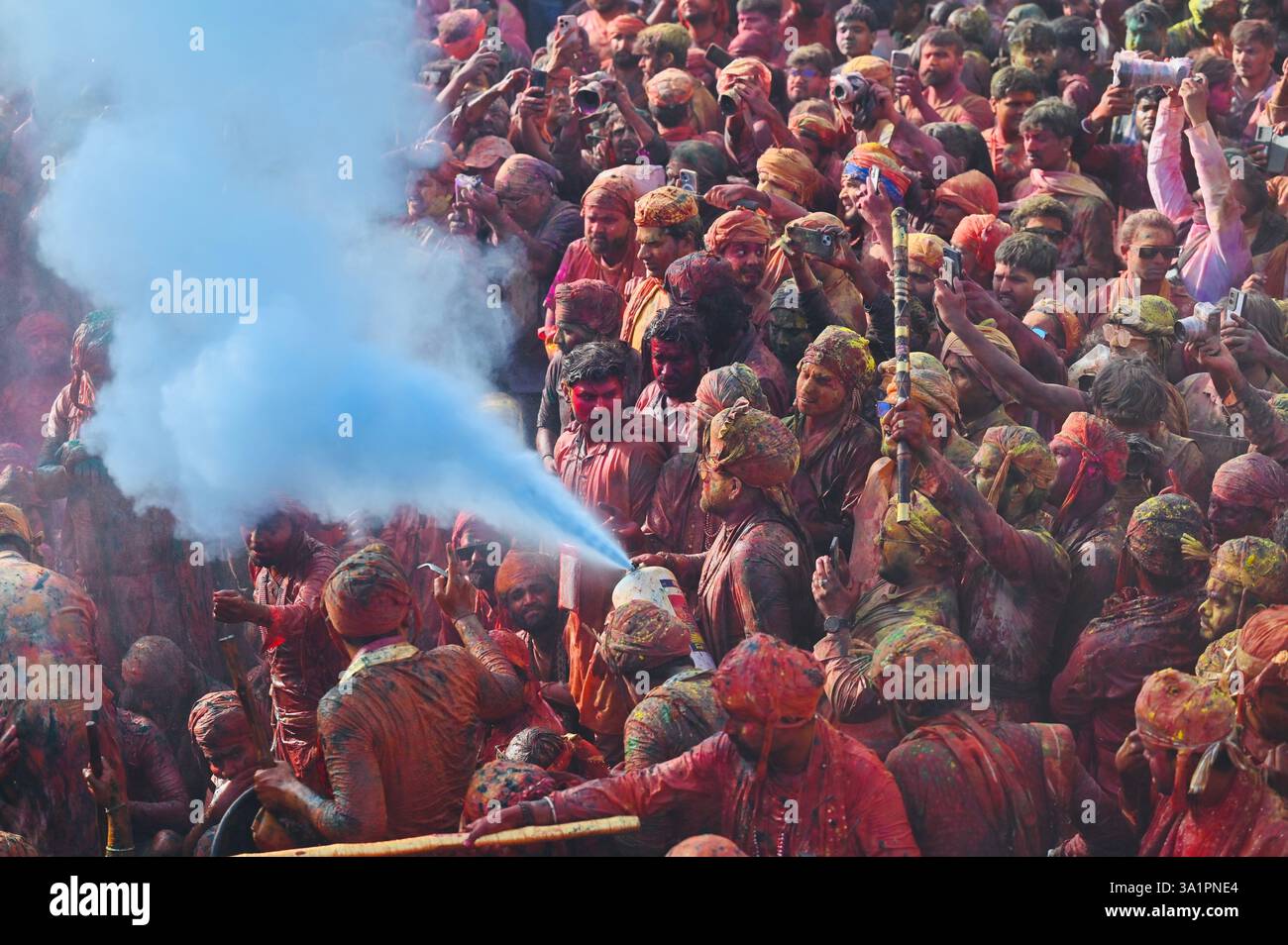 holi powder festival in india