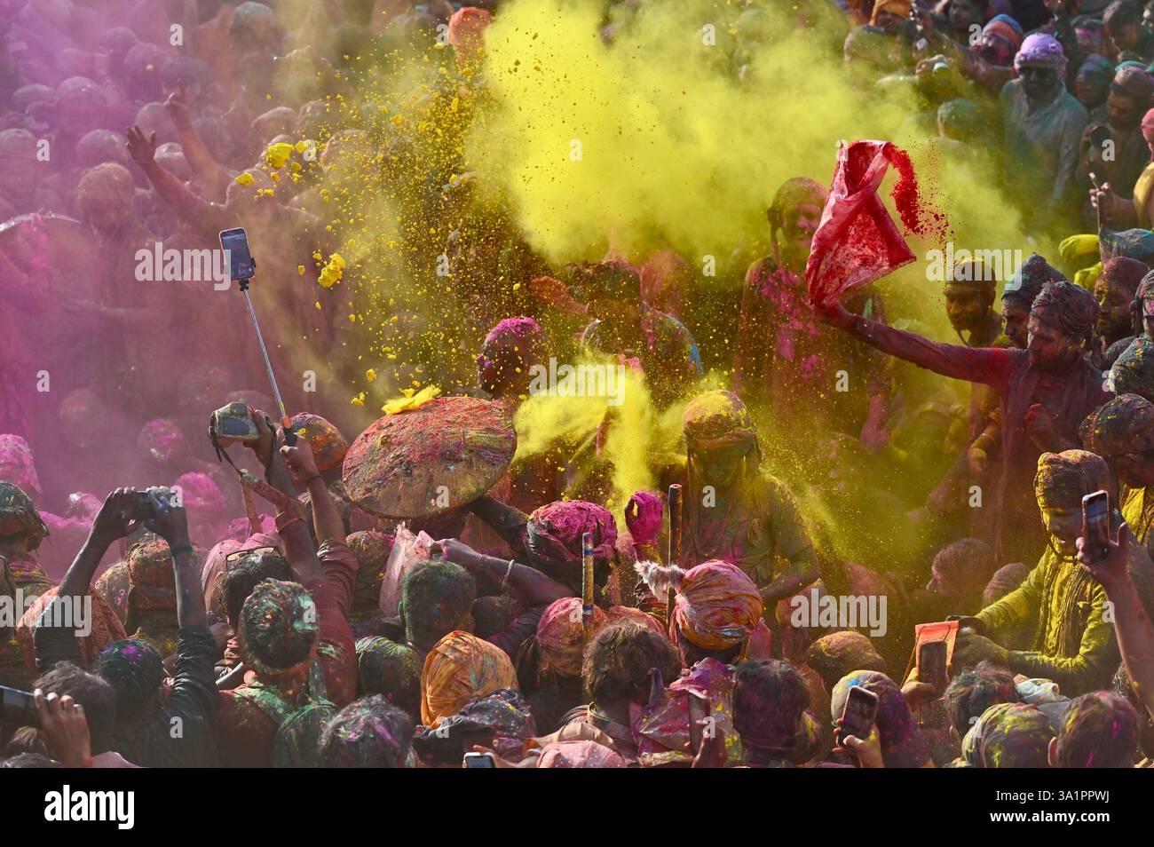 holi festival 2025 india date