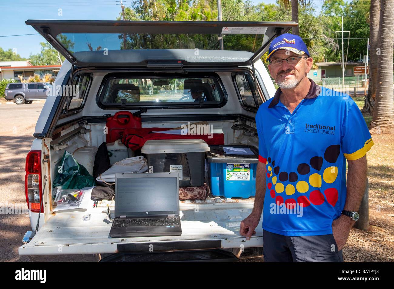 Bryan Macdonald, mobile business development and finance officer for Indigenous banking, for Traditional Credit Union, Mataranka, Northern Territory. Stock Photo