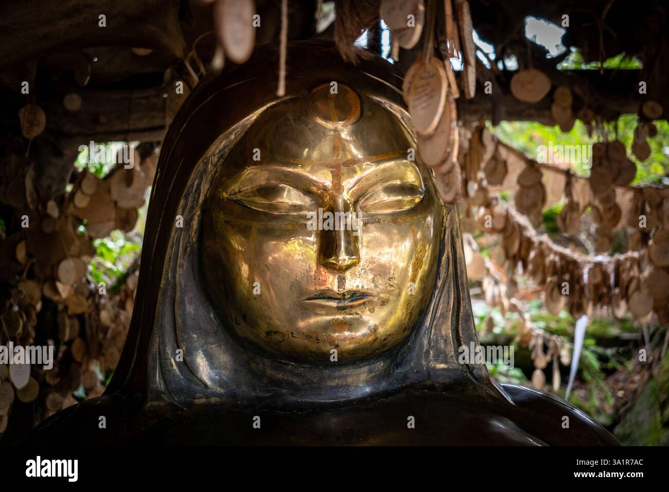 MANZHEROK, ALTAI REPUBLIC, RUSSIA: statue of the Golden Woman on the Malaya Sinyukha Mountain in the Altai Mountains Stock Photo