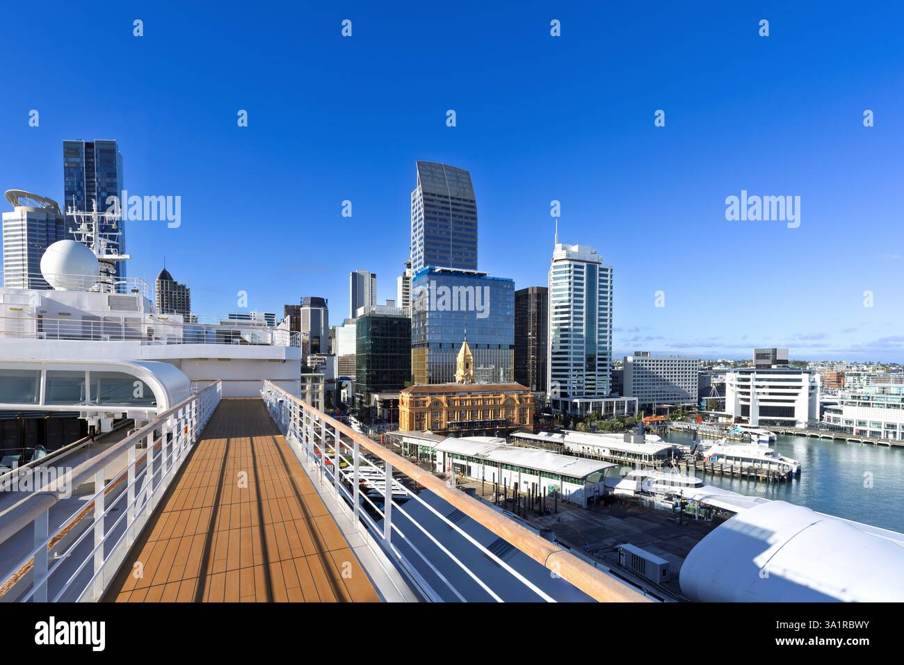Scenic panoramic views of Auckland skyline and financial downtown city center. Stock Photo