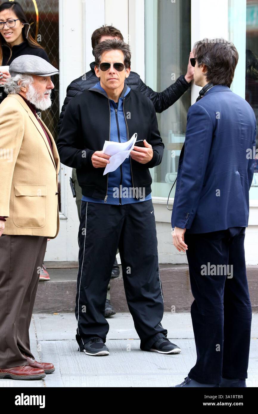 Actors Dustin Hoffman (L) and Ben Stiller, and director Noah Baumbach ...