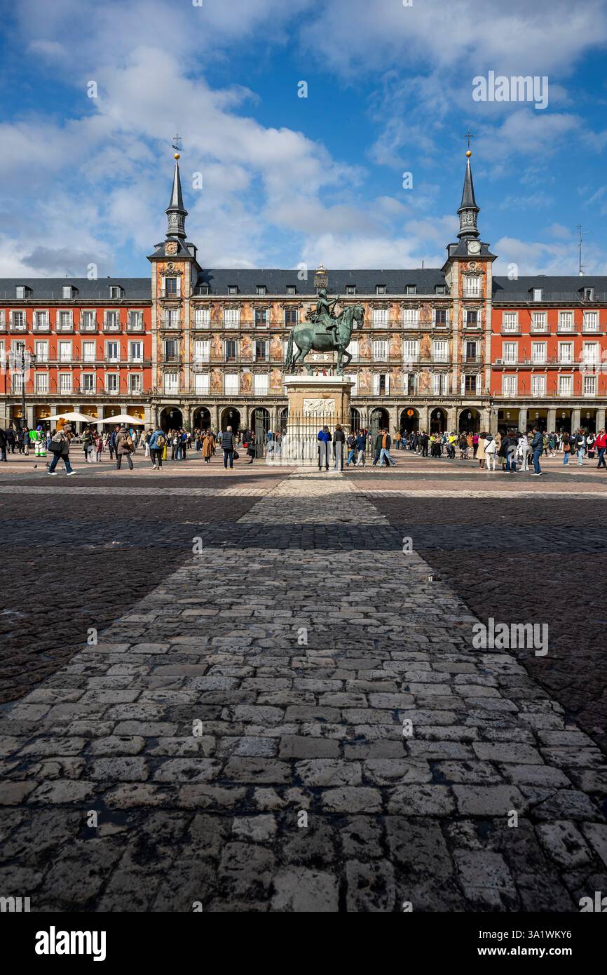 Madrid plaza mayor hi-res stock photography and images - Alamy