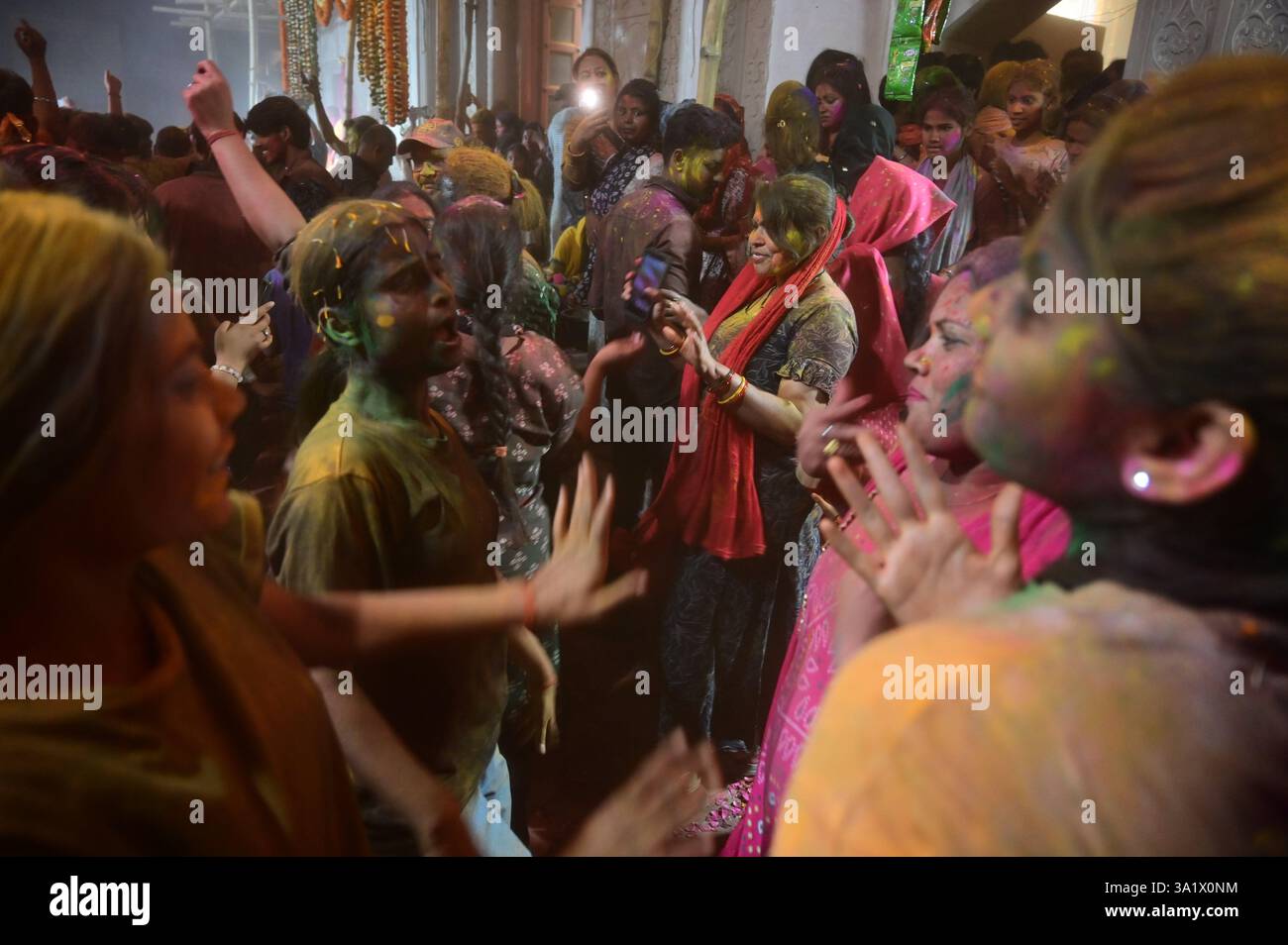 holi festival in uttar pradesh