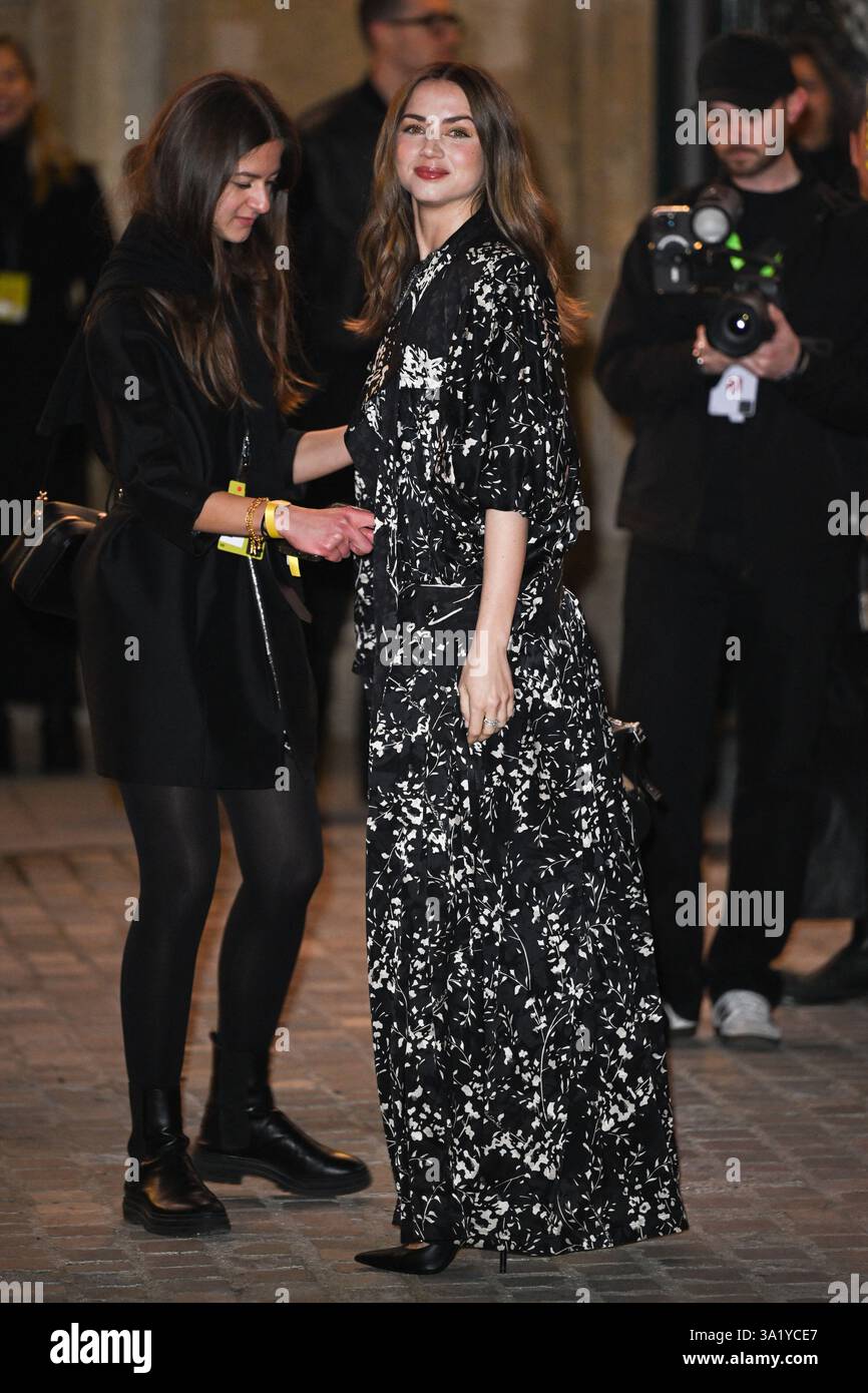 Ana De Armas Attending The Louis Vuitton Womenswear Fall Winter 2025 Ana De Armas Attending The Louis Vuitton Womenswear Fallwinter 2025 2026 Show As Part Of Paris Fashion Week In Paris France On March 10 2025 Photo By Aurore Marechalabacapresscom 3A1YCE7 