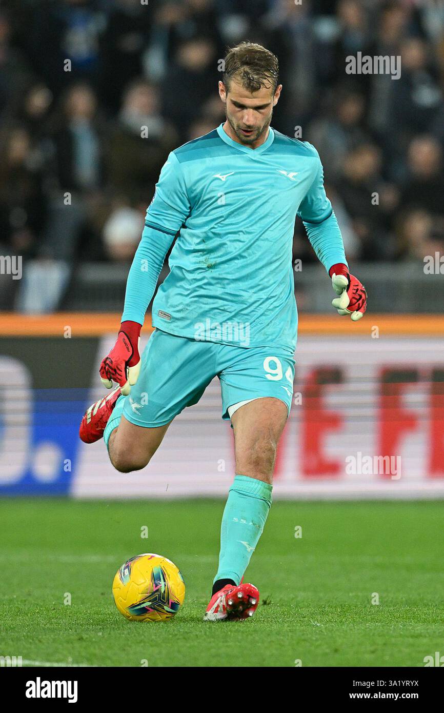 Provedel Olimpico Stadium, Rome, Italy - Ivan Provedel of SS Lazio takes a long ...