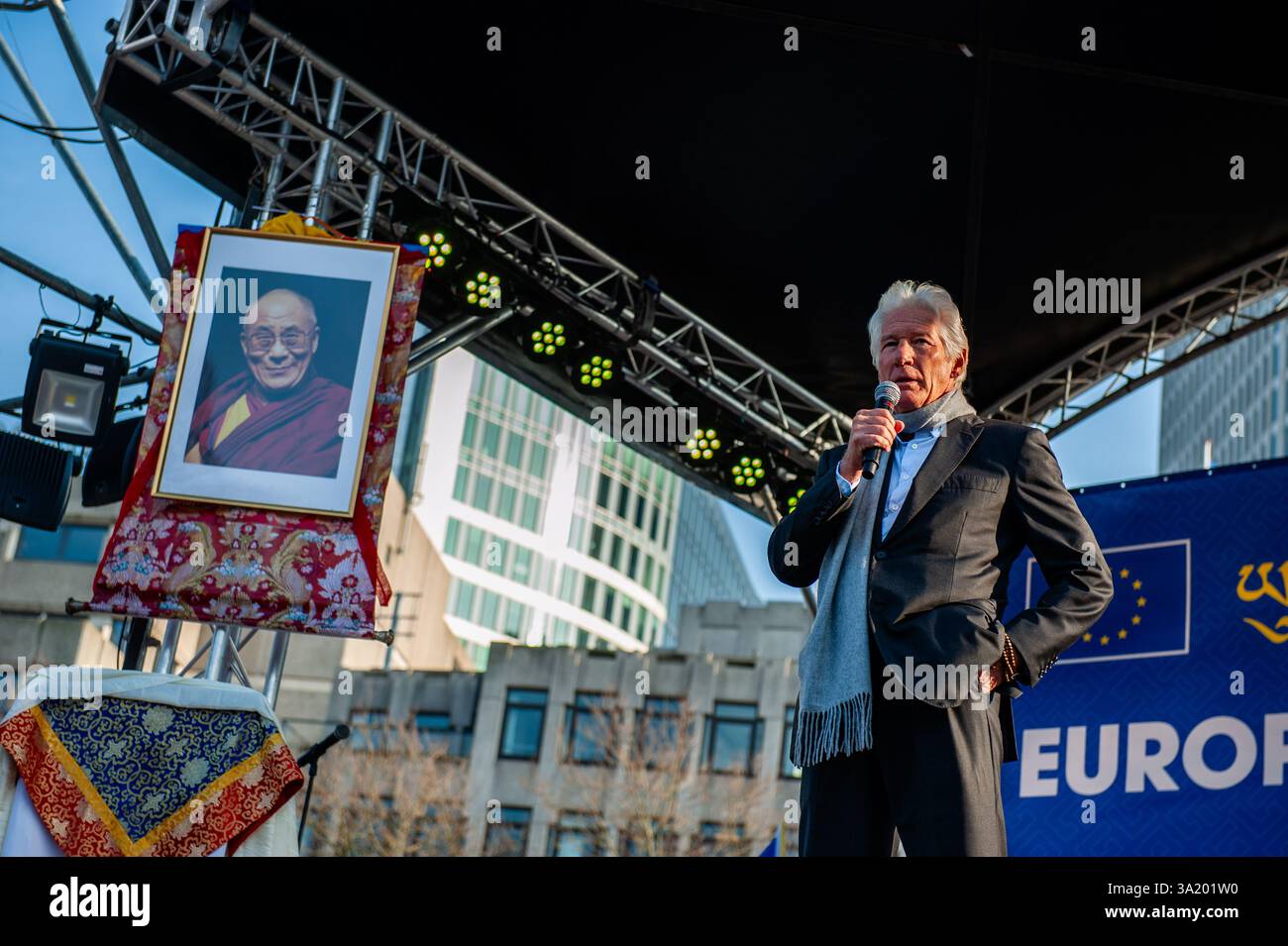 10th dalai lama hires stock photography and images Alamy