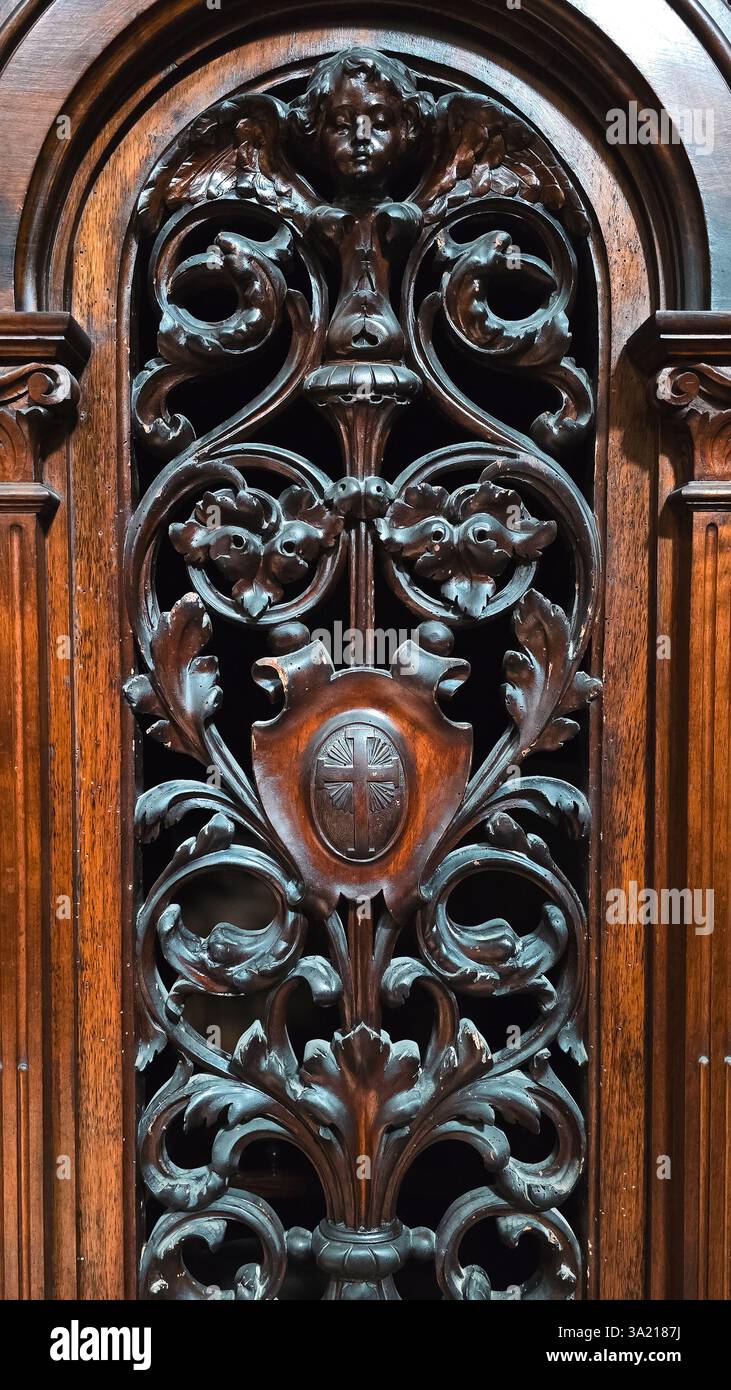 Buenos Aires, 10.03.2025: View of iconic buildings and domes of the city (Photo: Néstor J. Beremblum) - Smartphone Captured Stock Image