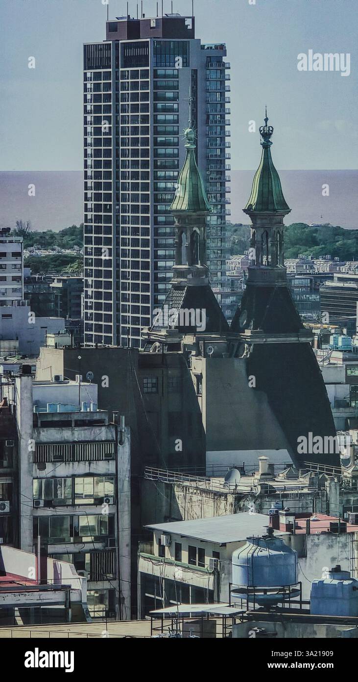 Buenos Aires, 10.03.2025: View of Building of Puerto Madero and Ecological Reserve (Photo: Néstor J. Beremblum) - Smartphone Captured Stock Image