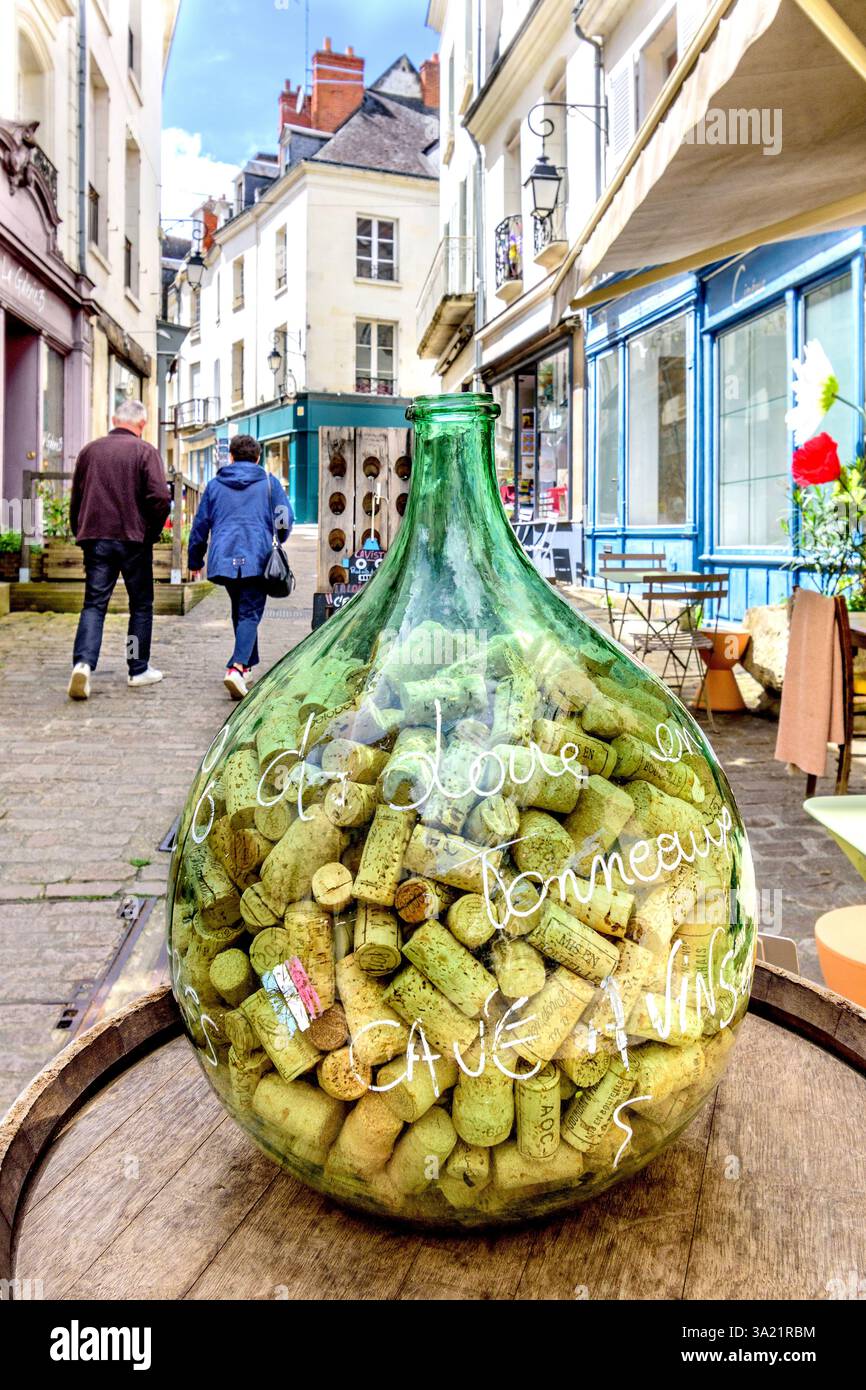 Large jar full of wine bottle corks outside wine merchants shop - Loches, Indre-et-Loire (37), France. Stock Photo