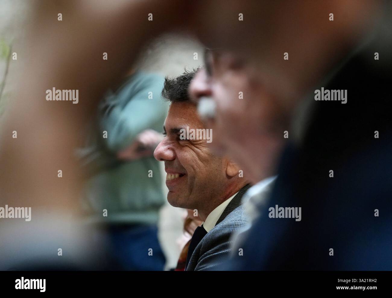 The president of the Generalitat, Carlos Mazón, before appearing in the