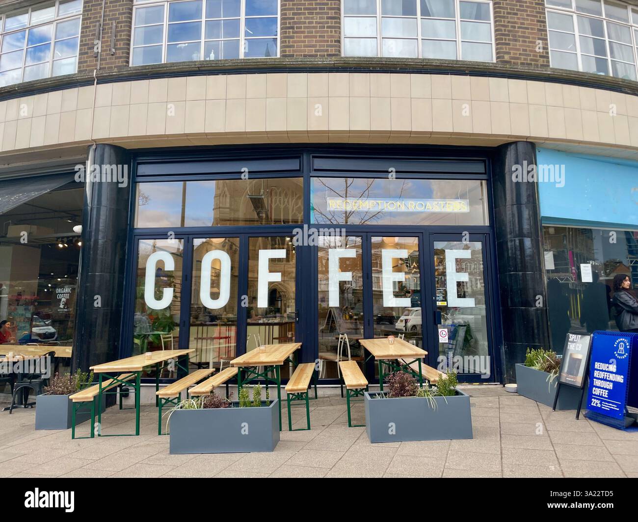 Coffee plant cafe london hi-res stock photography and images - Alamy