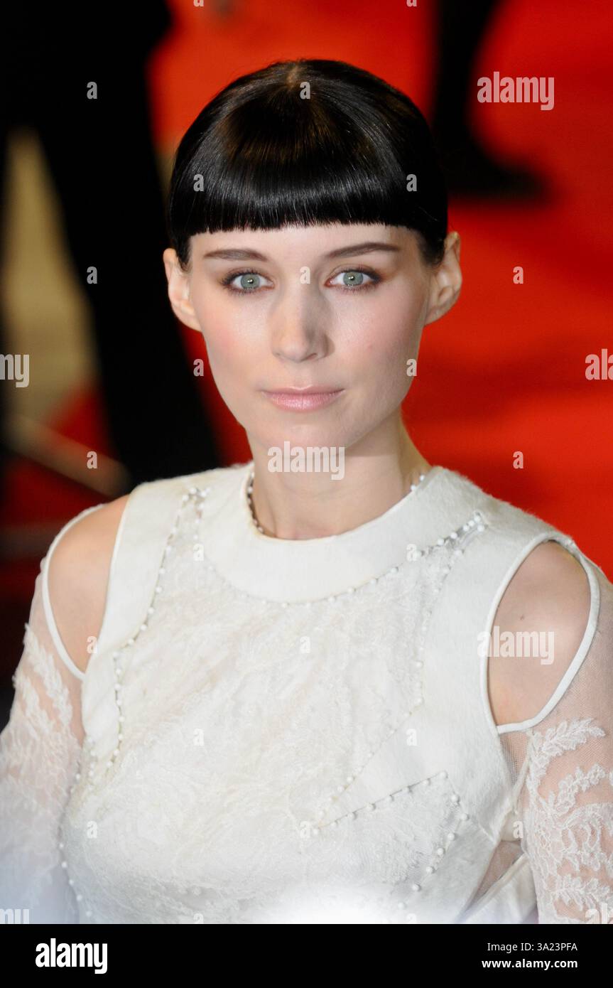 Rooney Mara,  The Girl With The Dragon Tattoo World Premiere,  Odeon Leicester Square,  London, UK Stock Photo