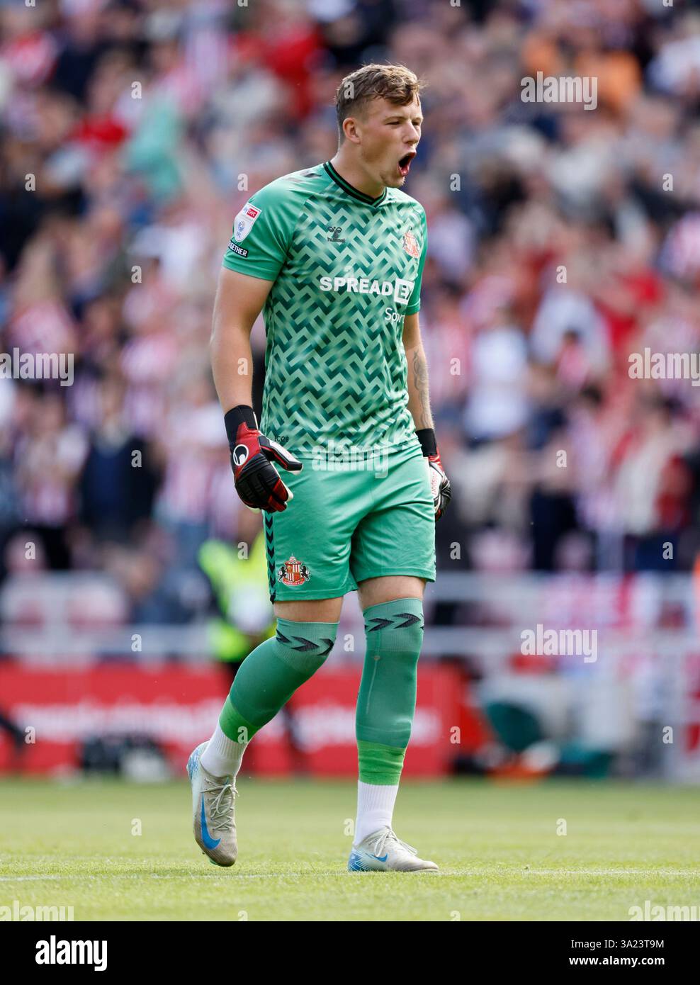 Sunderland goalkeeper Anthony Patterson during the Sky Bet Championship ...
