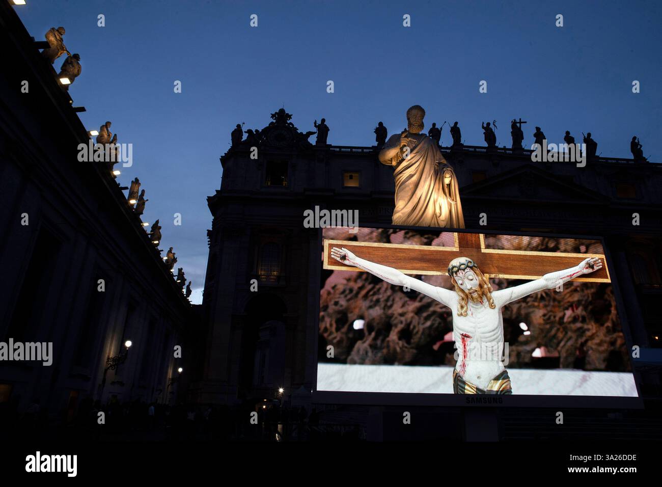 Vatican city, Vatican , 11 March 2025. Faithful pray during a rosary
