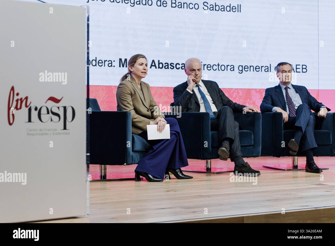 (L-R) AEB CEO María Abascal, European Banking Authority (EBA) Chairman ...