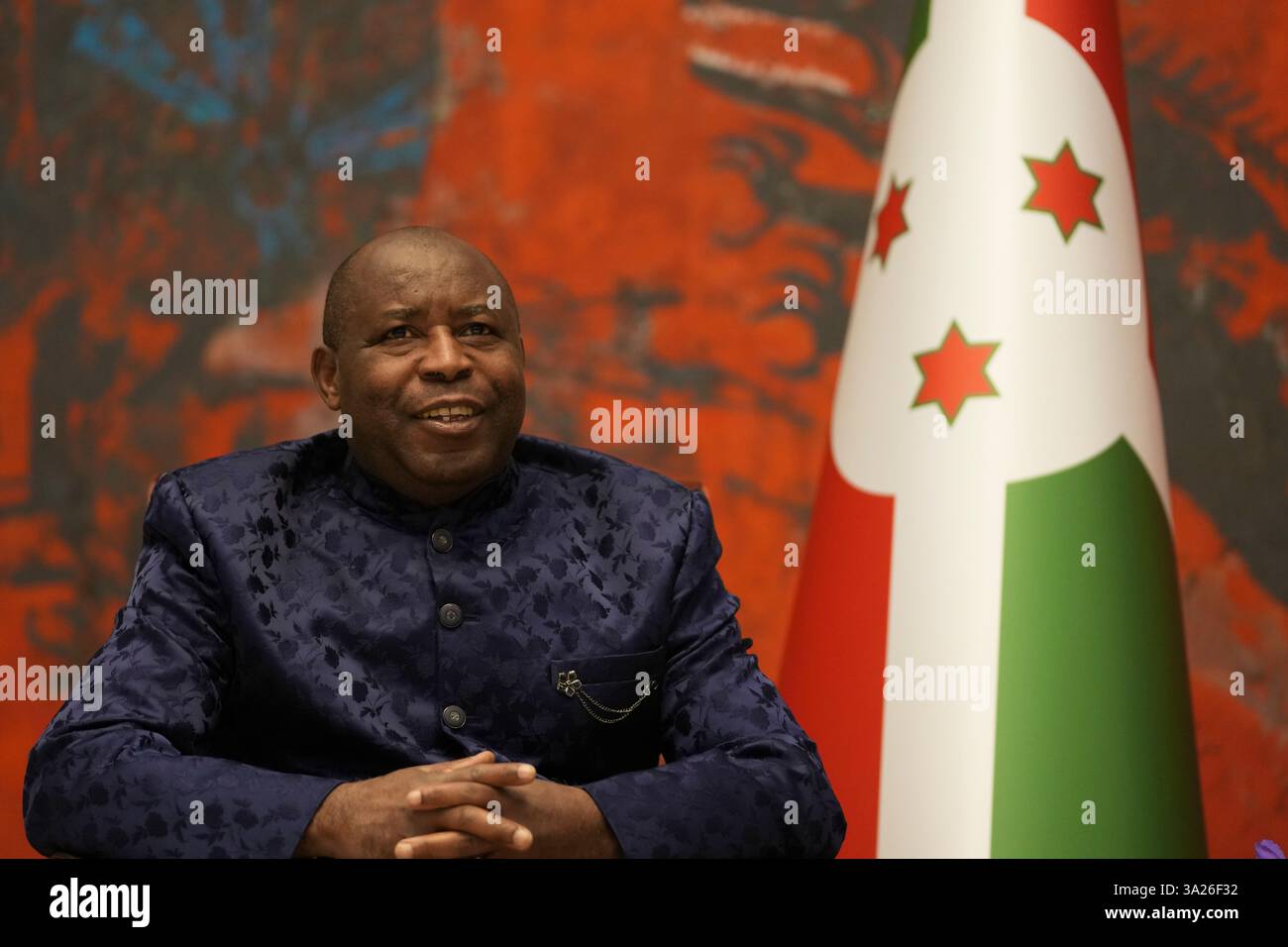 Burundi President Evariste Ndayishimiye speaks with his Serbian