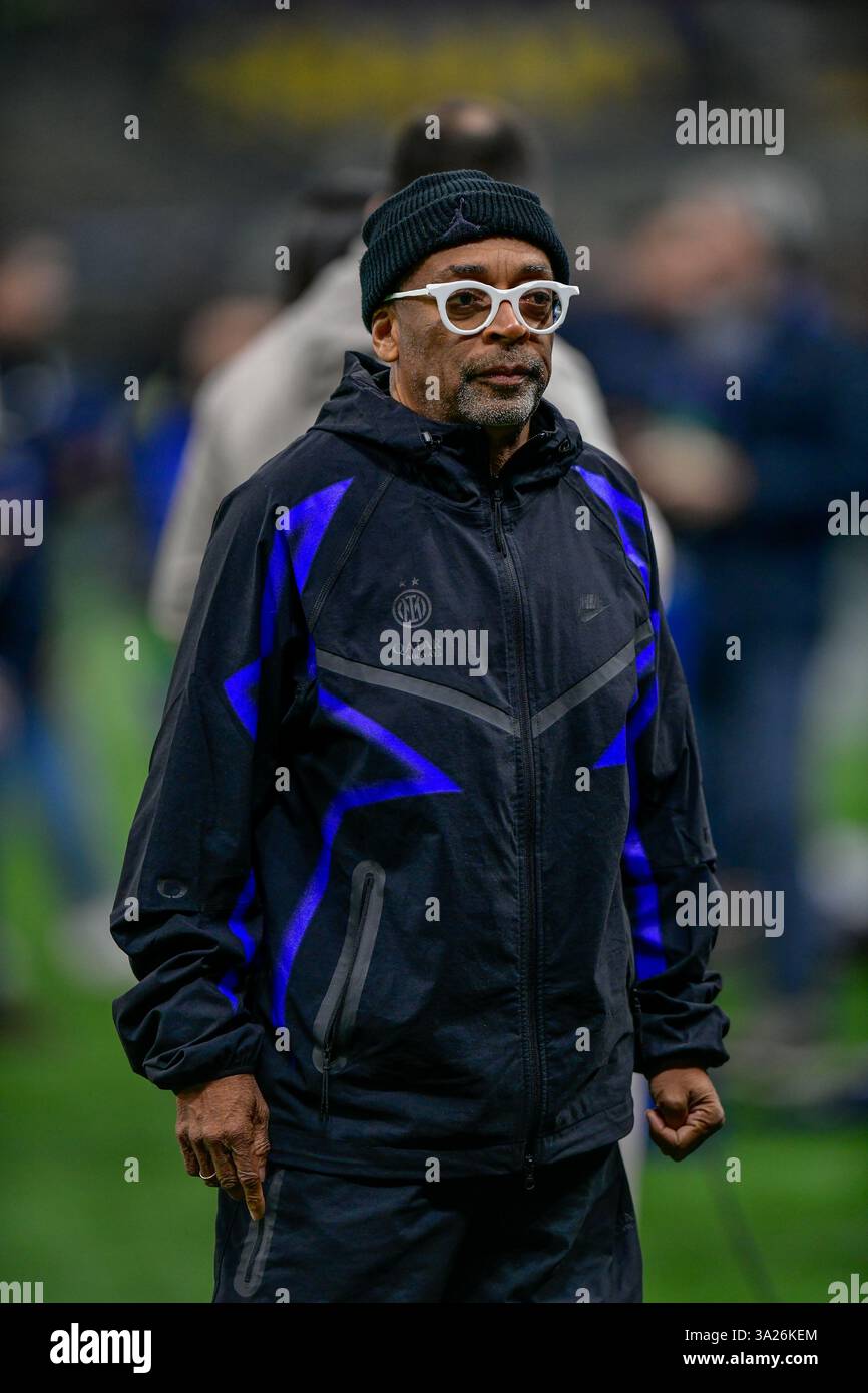 Milano, Italy. 11th, March 2025. The American film director Spike Lee visits Inter for the UEFA