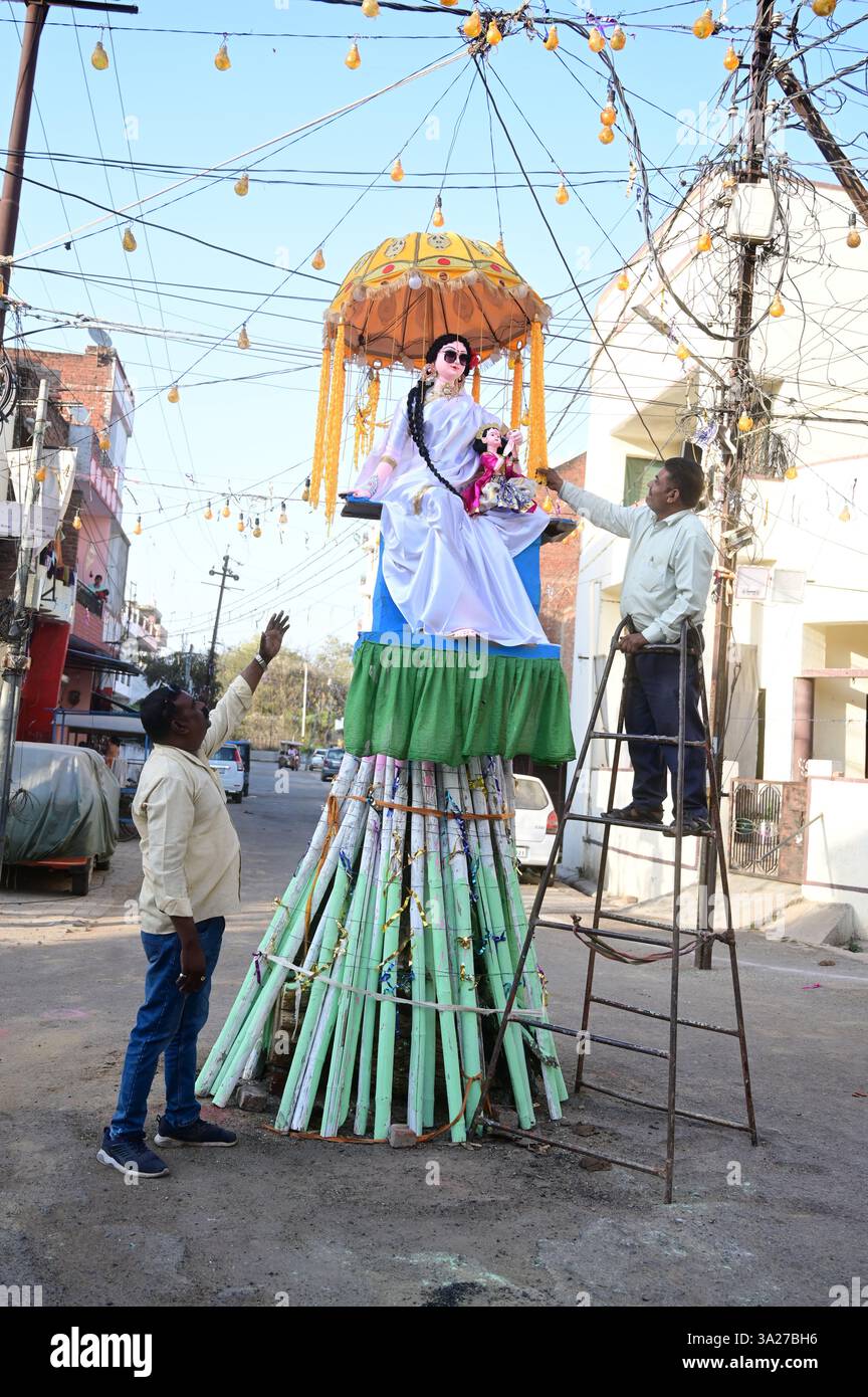 holi festival in uttar pradesh