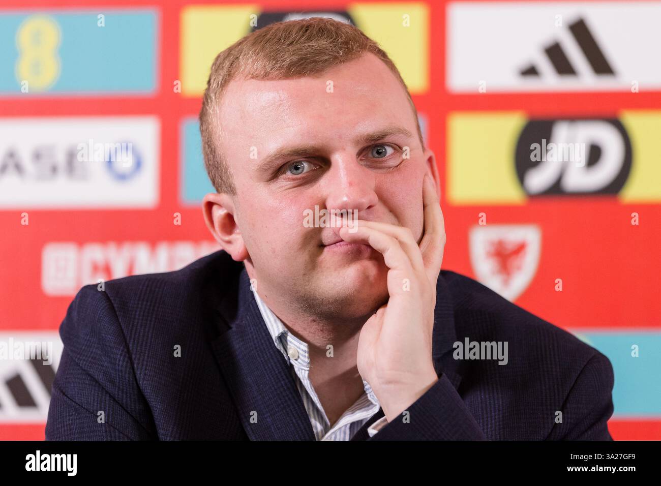 PONTYCLUN, UK. 12th Mar, 2025. Wales U21 National Team Manager Matty ...