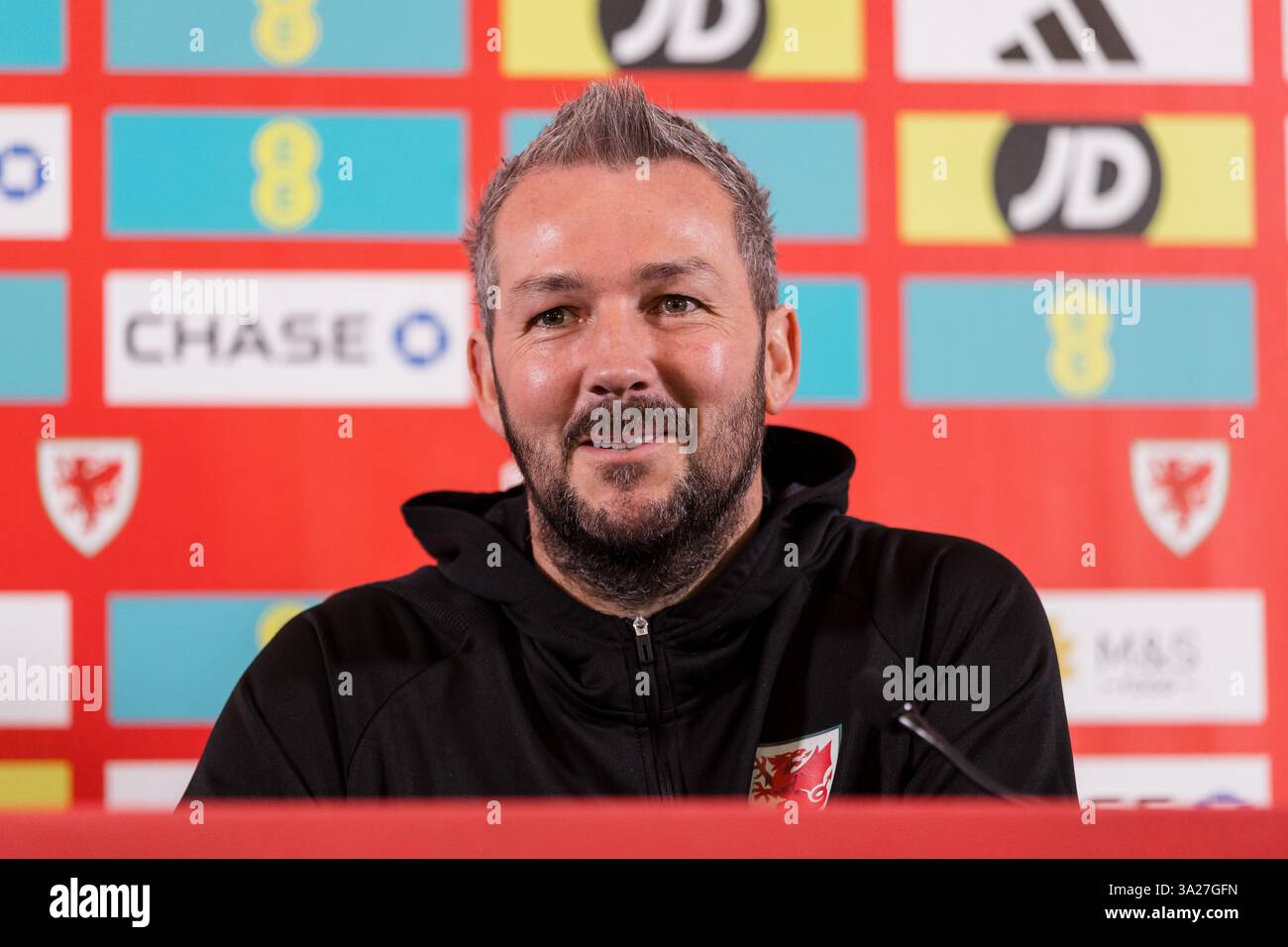 PONTYCLUN, UK. 12th Mar, 2025. Wales U21 National Team Manager Matty ...
