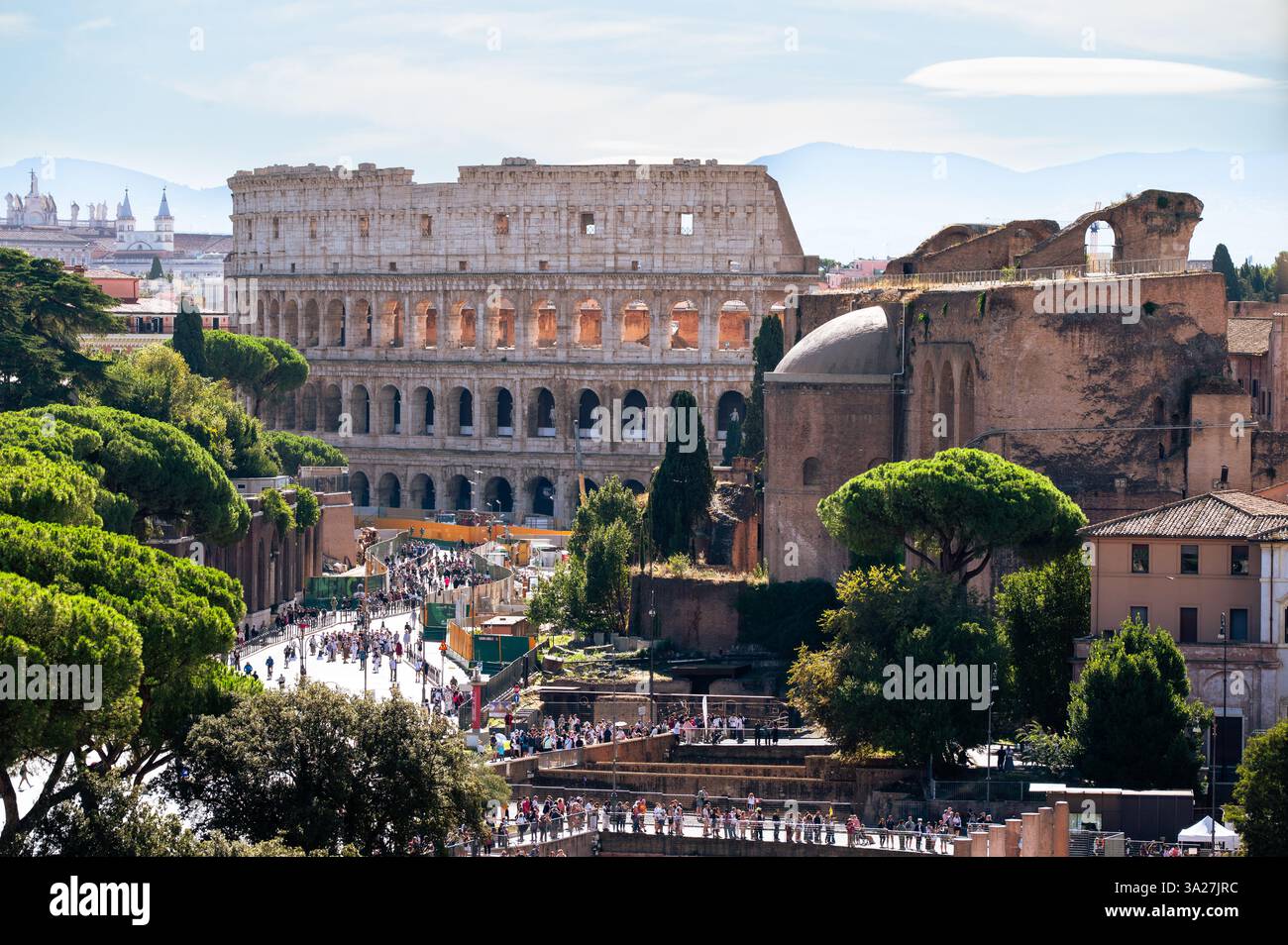 Coluseeum Rome High Res Colosseum famous amphitheater roman hi-res stock photography and images ...