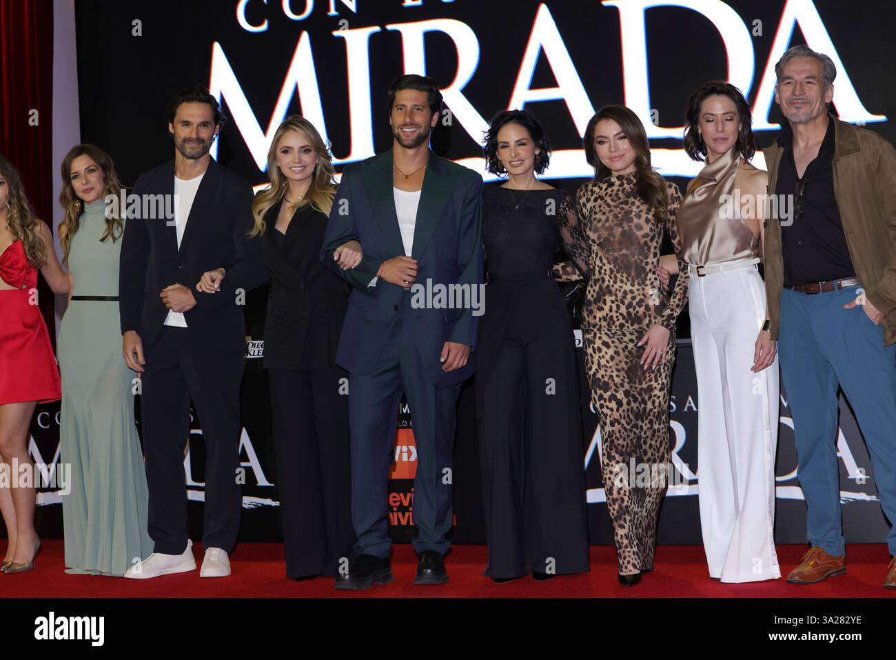 Mexico City, Mexico. 11th Mar, 2025. (L-R) Ivan Sanchez, Angelica Rivera, Diego Klein, Ximena Herrera, Sofia Castro, and Fernanda Borches pose during a photocall for the presentation of the Vix Original Series 'Con Esa Misma Mirada' in Mexico City, Mexico, on March 11, 2025. (Photo by Yamak Perea/Eyepix Group) (Photo by Eyepix/NurPhoto) Credit: NurPhoto SRL/Alamy Live News Stock Photo