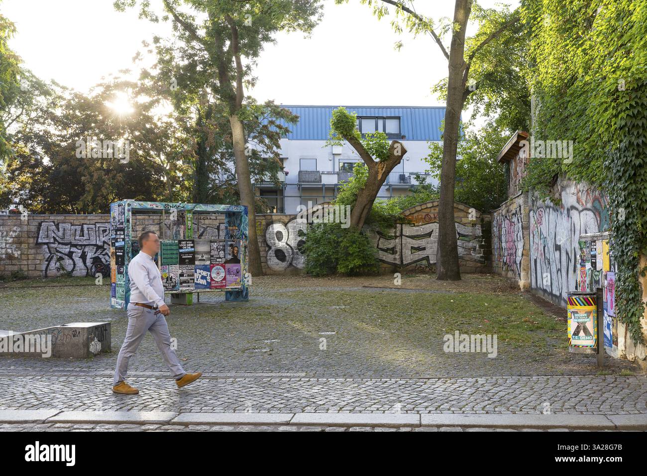 Small square on Alaunstrasse in the morning light, Dresden, Saxony, Germany, Europe Stock Photo
