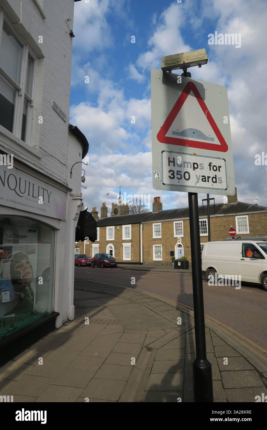 Road sign warning of traffic-calming road humps in Chatteris, Cambridgeshire, England Stock Photo