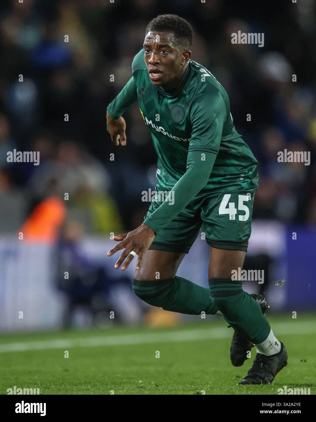 Wes Harding Wes Harding of Millwall during the Sky Bet Championship match Leeds ...