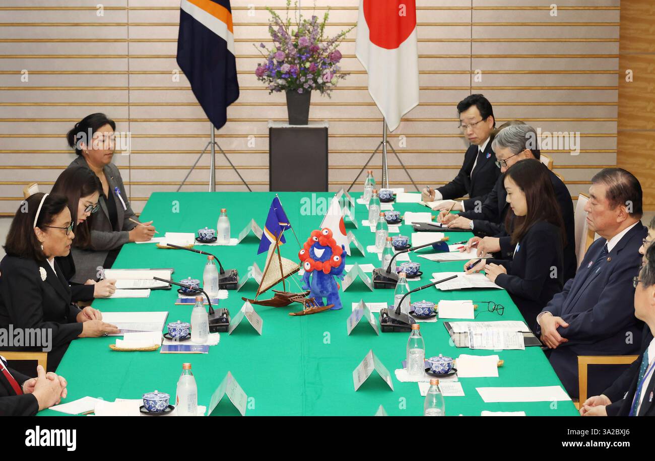 Japanese Prime Minister Shigeru Ishiba and Hilda C. Heine (L