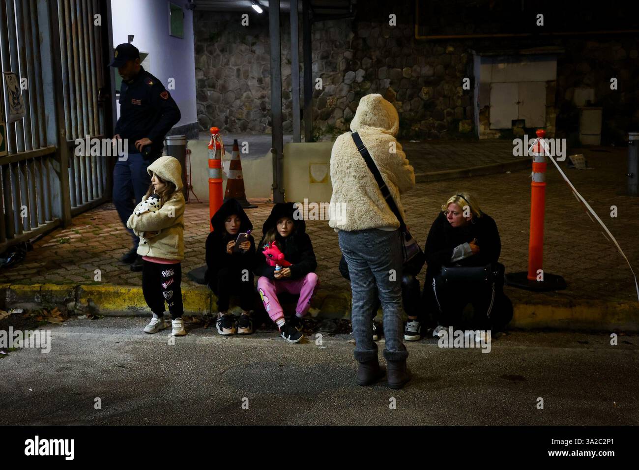 Naples March 13, 2025, 0125, Earthquake in Campi Flegrei, 20 tremors during the night, the