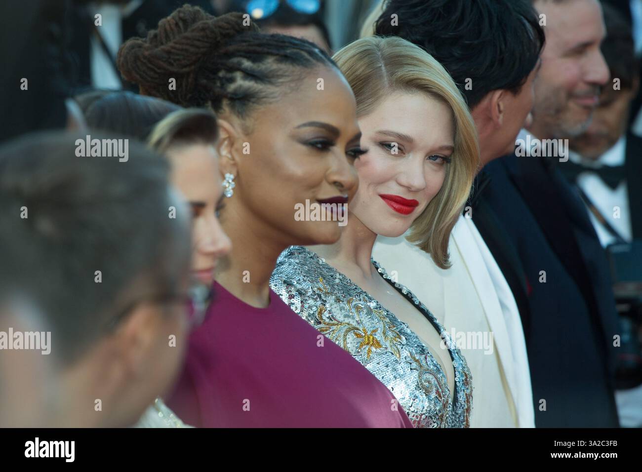CANNES, FRANCE - MAY 19: (L-R) Jury member Khadja Nin, Jury president ...