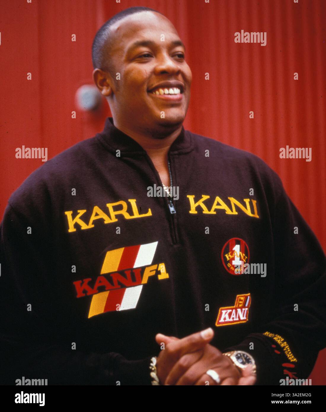 N w a dr dre hi-res stock photography and images - Alamy N w a dr dre hi-res stock photography and images - Alamy
