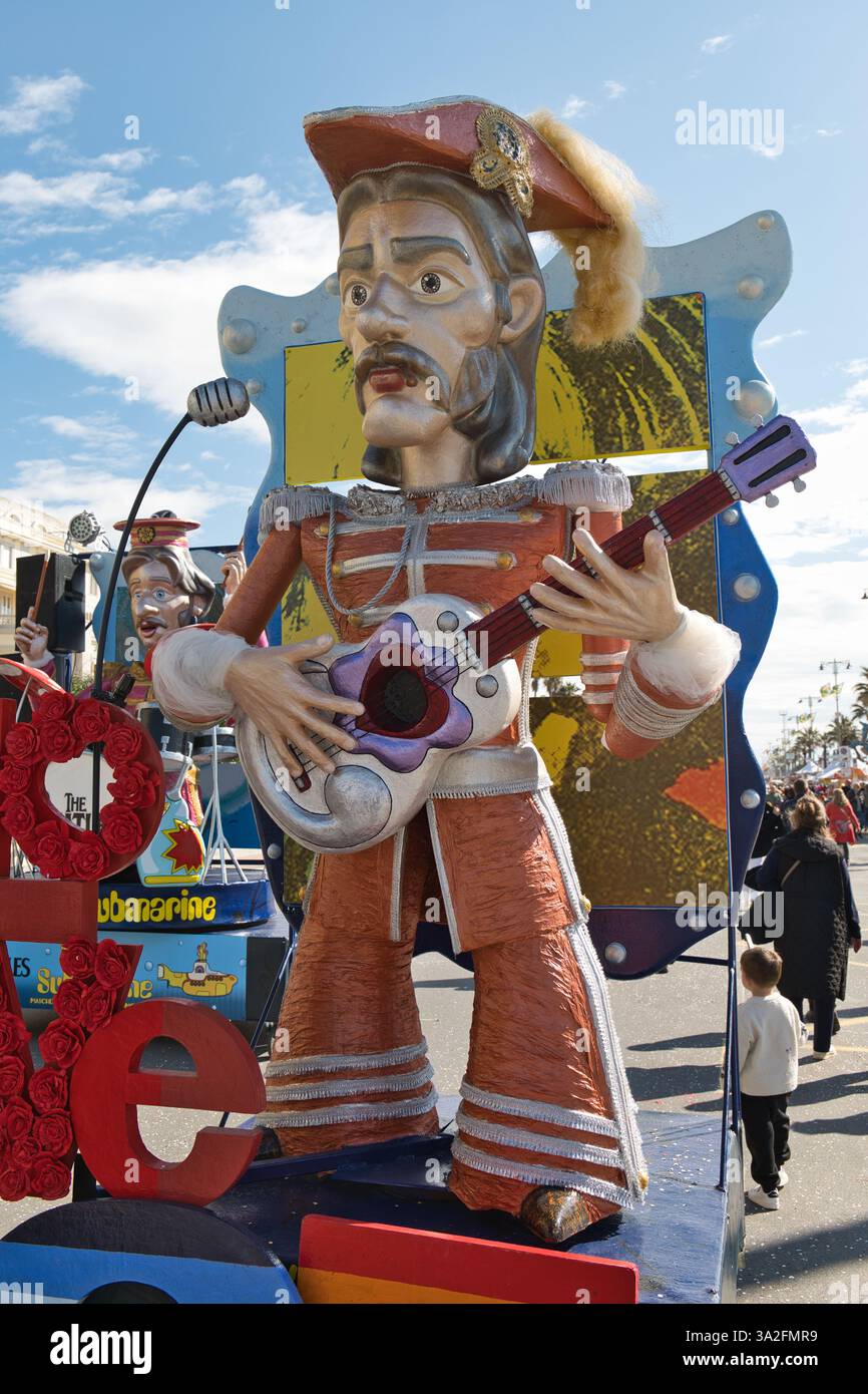 918 mille Images et Photos de Costume carnaval Libres de Droits