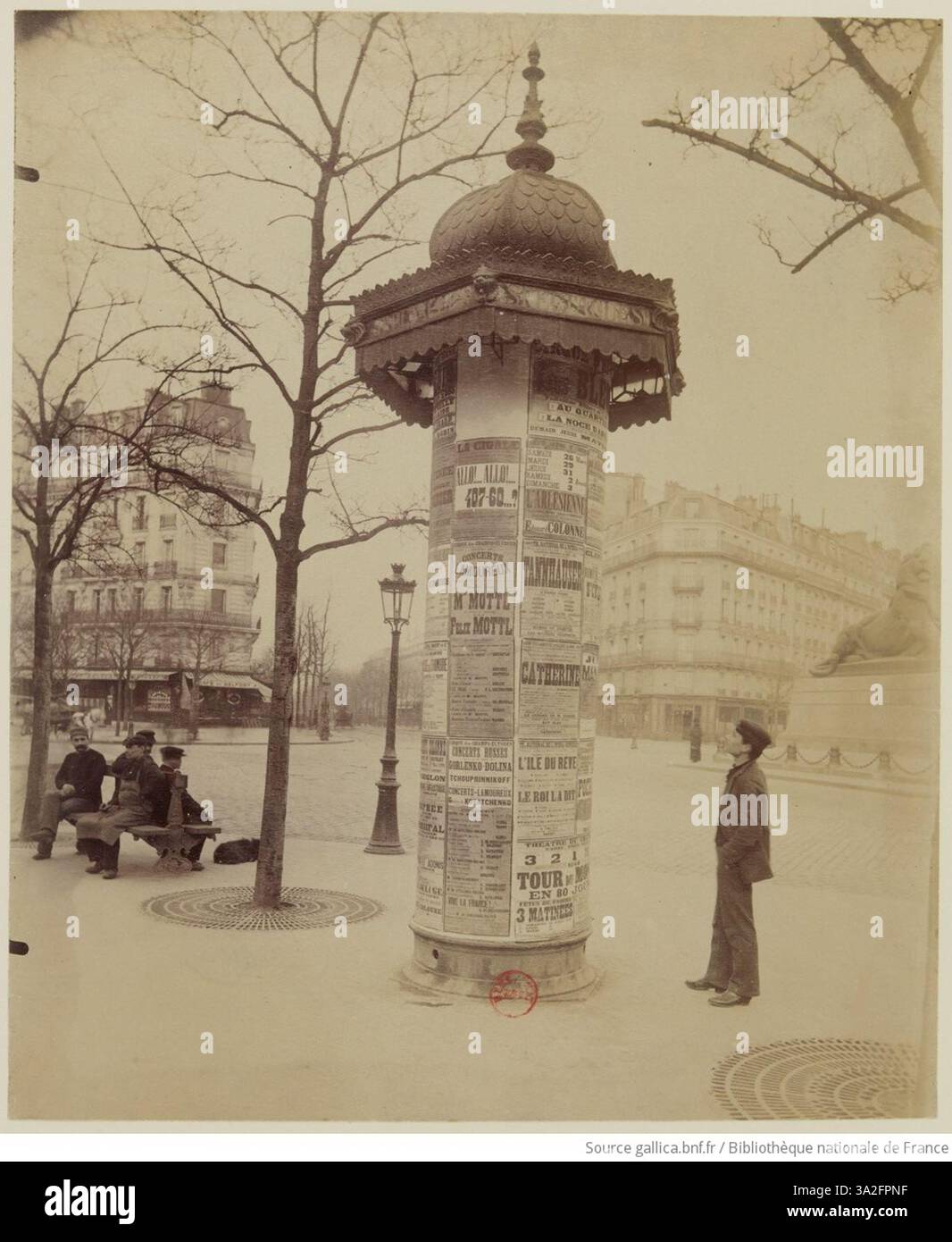 Advertising column colonne morris hi-res stock photography and images ...