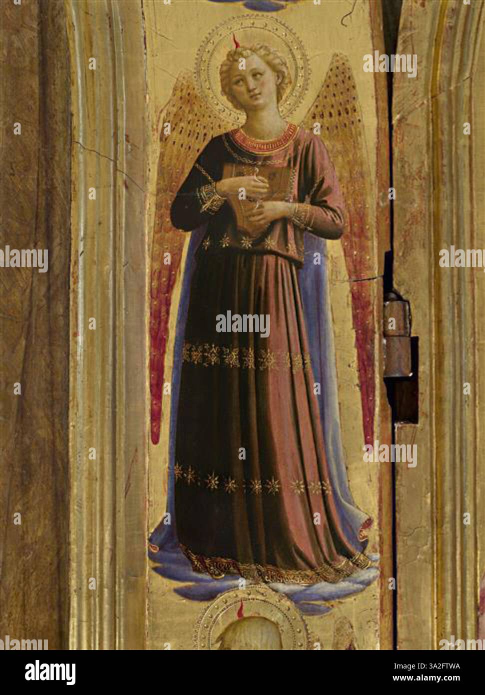 Fra Angelico's depiction of the Linaiuoli Madonna highlights the Virgin