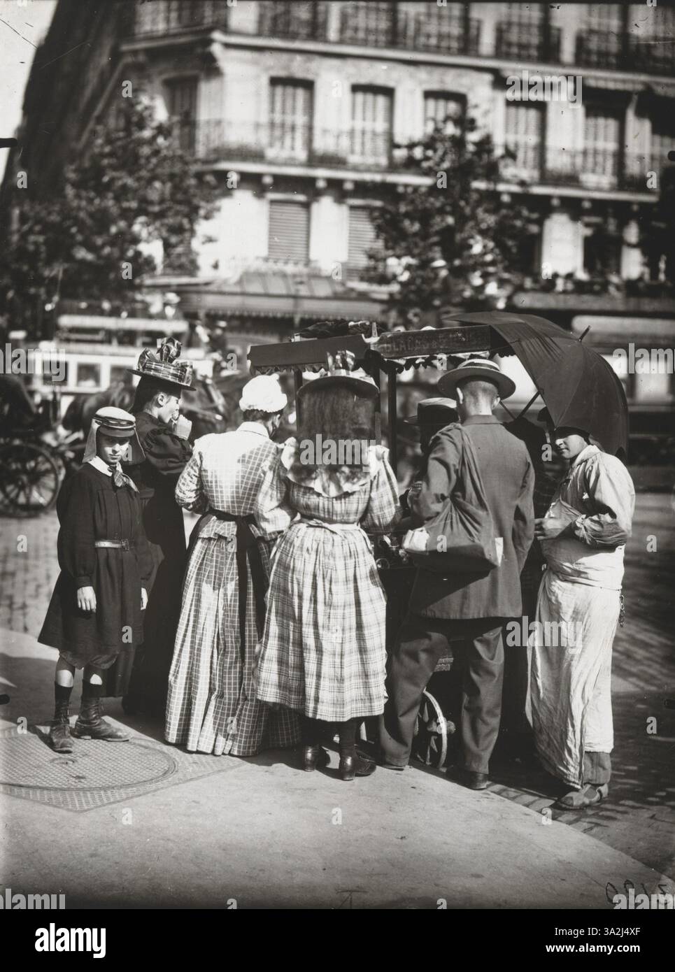 This photograph taken between 1871 and 1927 by Eugène Atget captures ...