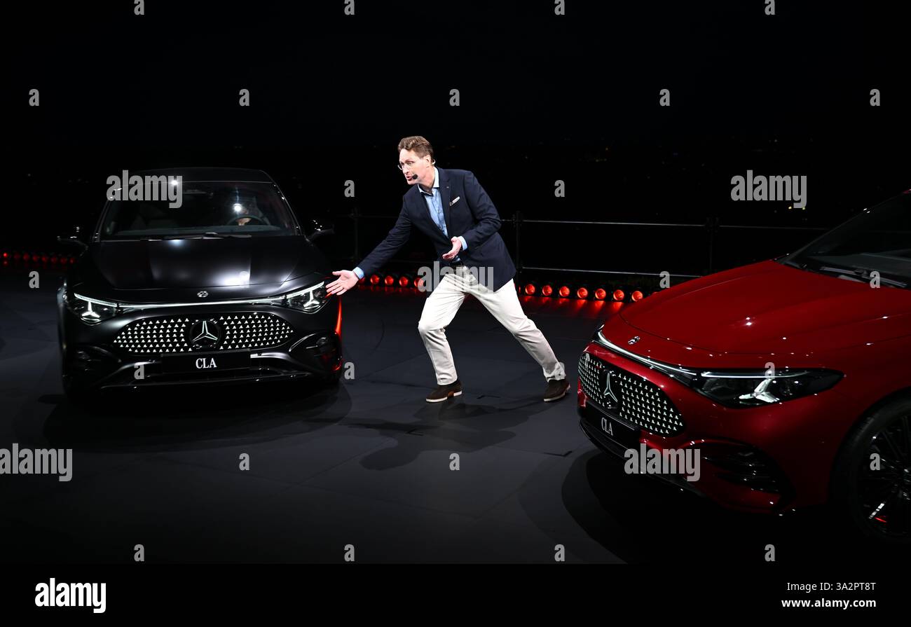 Rom, Italy. 13th Mar, 2025. The new Mercedes-Benz CLA is presented at ...